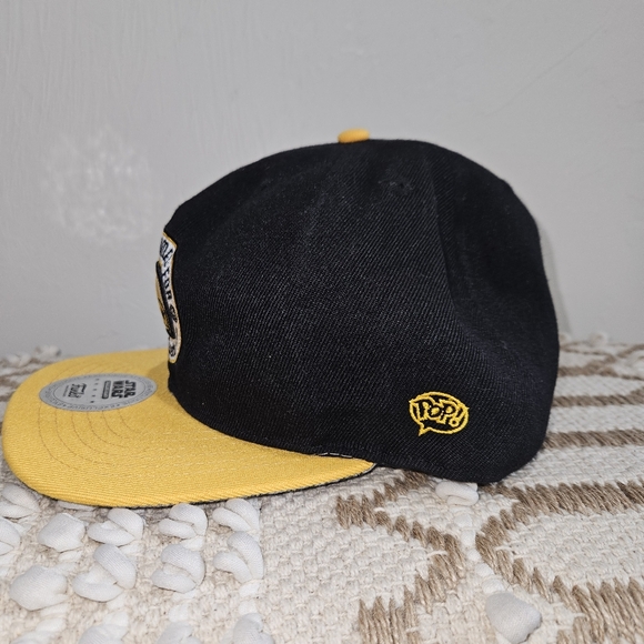 NEW! Funko Pop Star Wars Disney C-3PO Black Yellow Baseball Cap Hat Snapback NEW - Picture 3 of 9